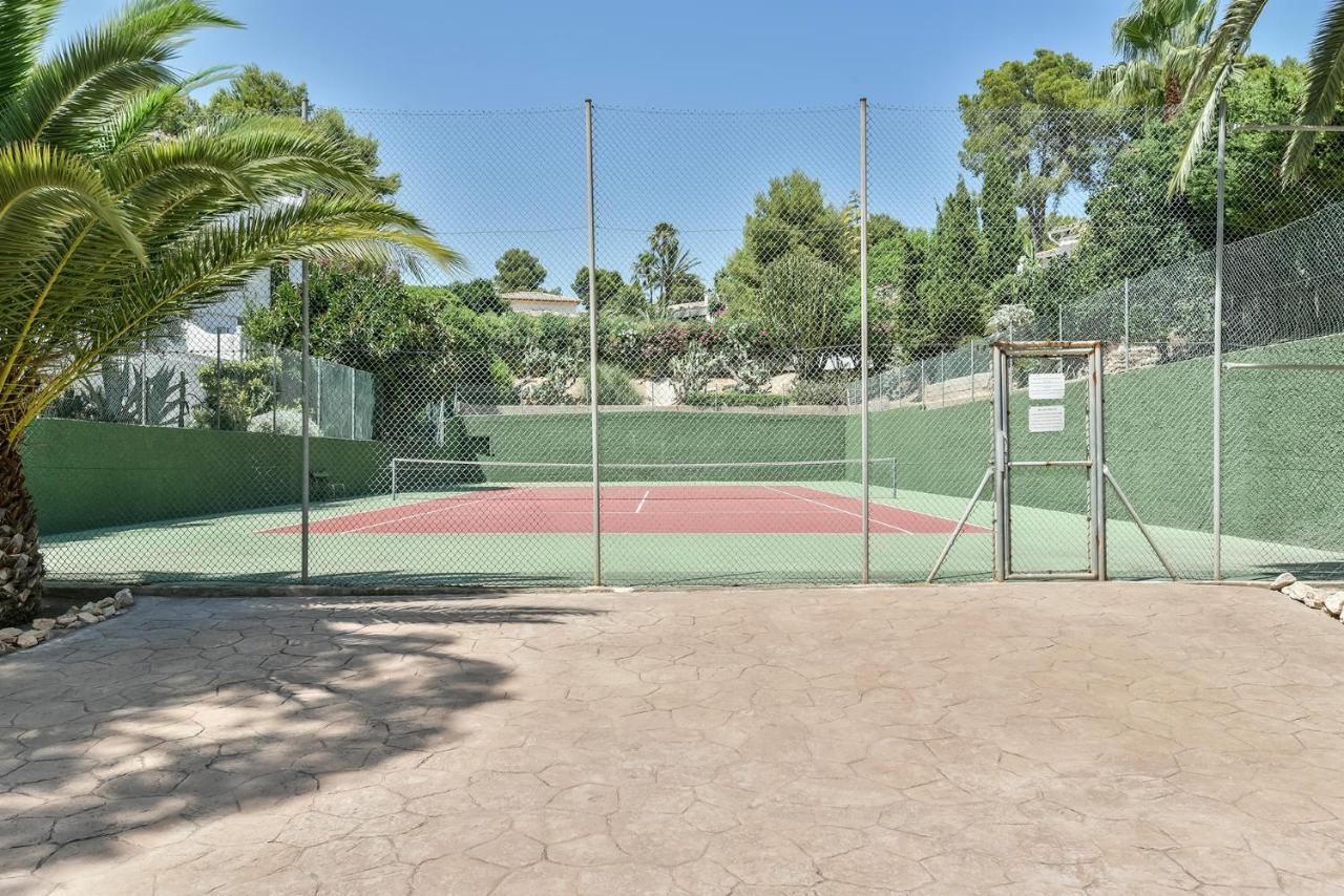 Modern Stylish Bungalow In Moraira Esterno foto