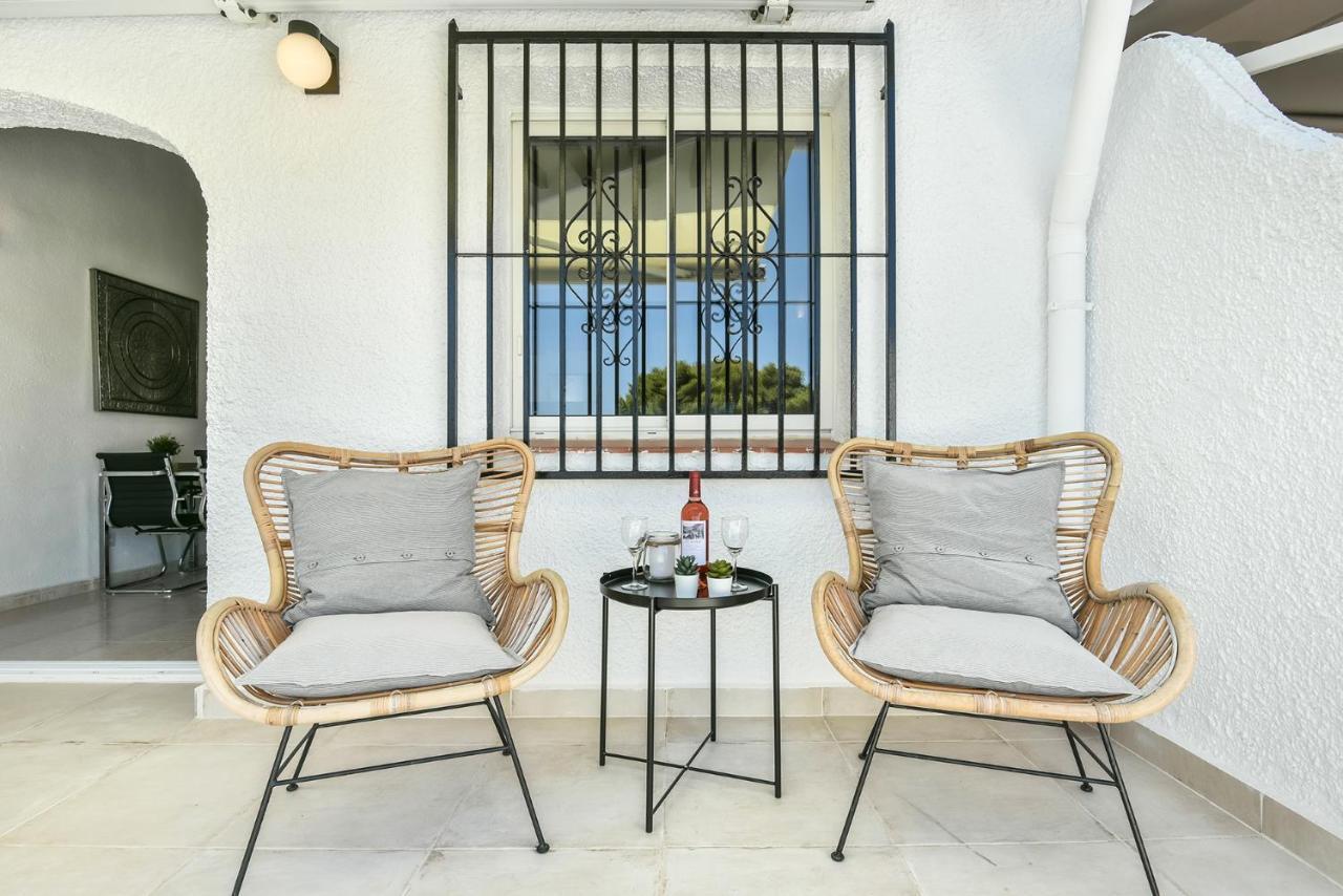 Modern Stylish Bungalow In Moraira Esterno foto
